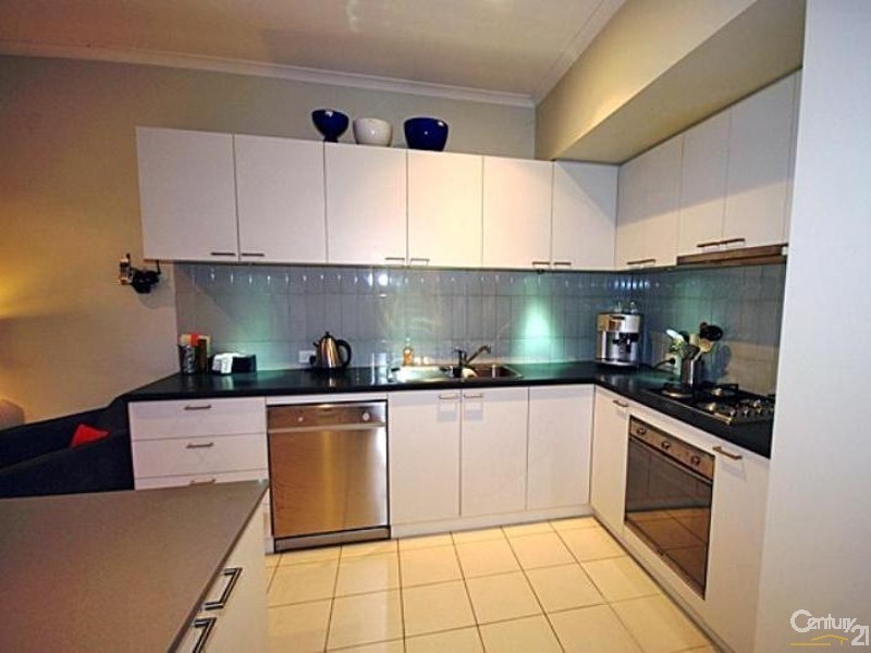 32 St Andrews Drive, Heatherton VIC 3202