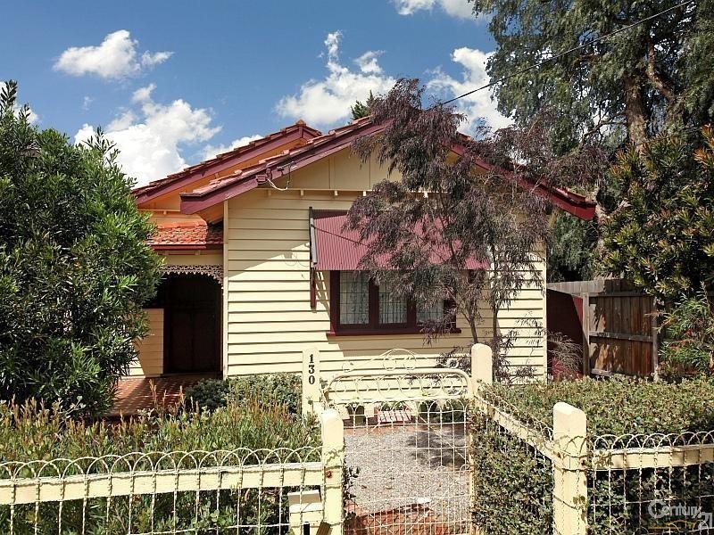 130 McKinnon Road, Mckinnon VIC 3204