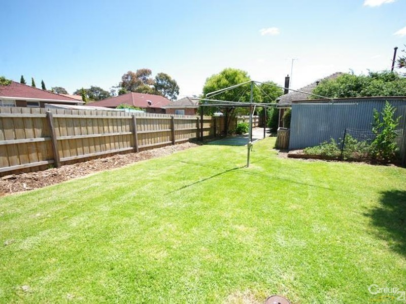 72 Oakleigh Road, Carnegie VIC 3163