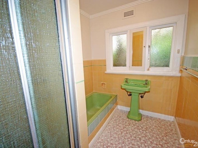 9 Windsor Avenue, Bentleigh VIC 3204