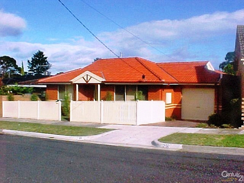 2/50 Lahona Avenue, Bentleigh East VIC 3165