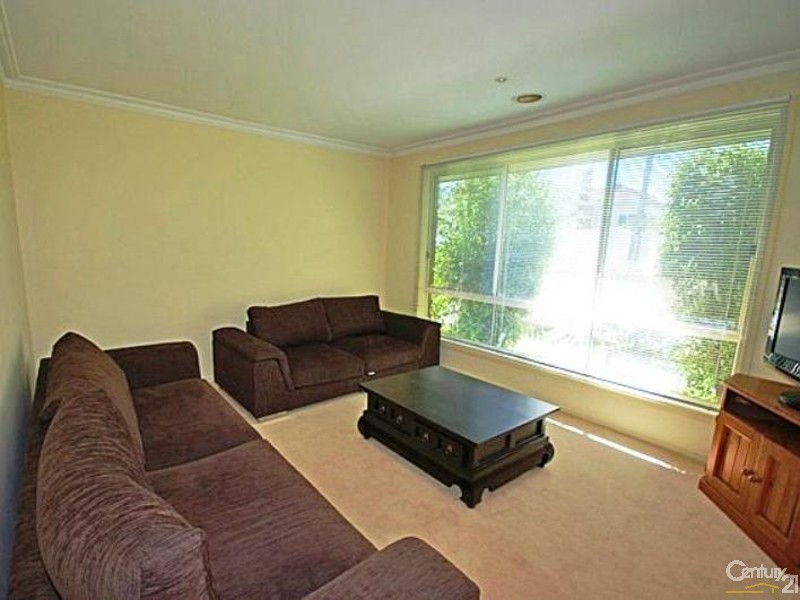 2/50 Lahona Avenue, Bentleigh East VIC 3165