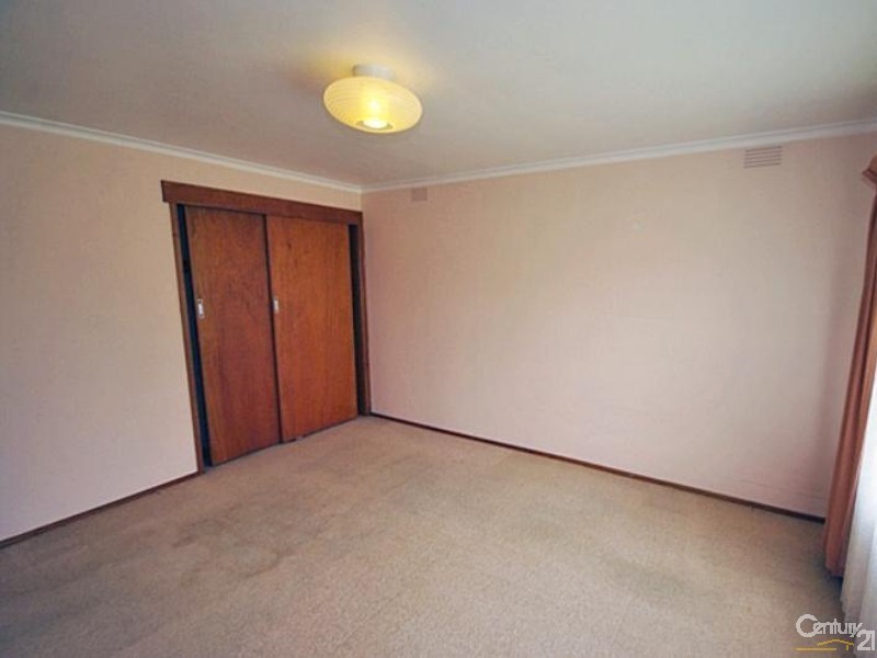 5 Santaram Street, Bentleigh East VIC 3165