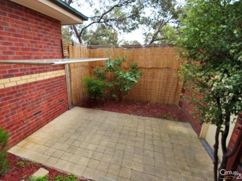 1/12 Bleazby Street, Bentleigh VIC 3204