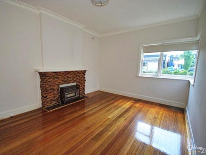 174 McKinnon Road, Mckinnon VIC 3204