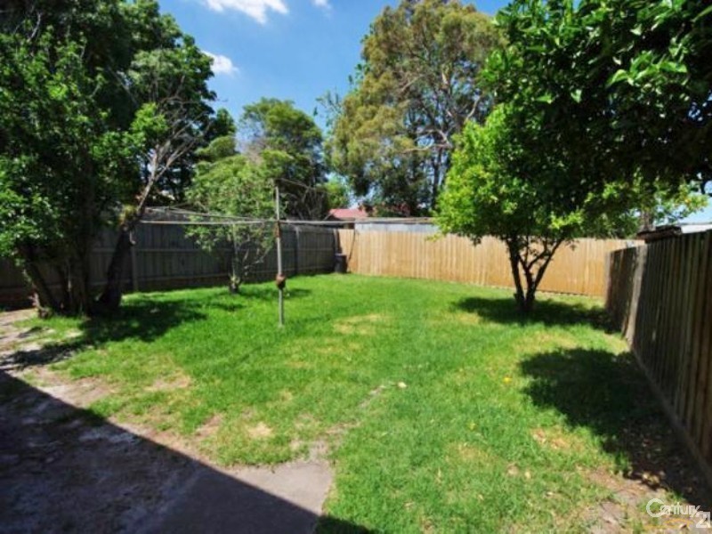 174 McKinnon Road, Mckinnon VIC 3204
