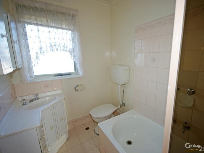 8/144 Oakleigh Road, Carnegie VIC 3163