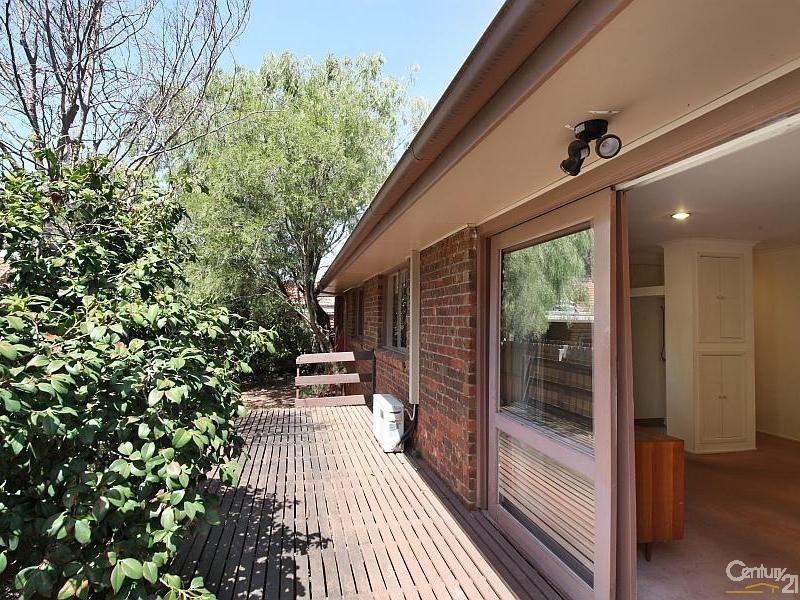 6B Bambra Road, Caulfield North VIC 3161