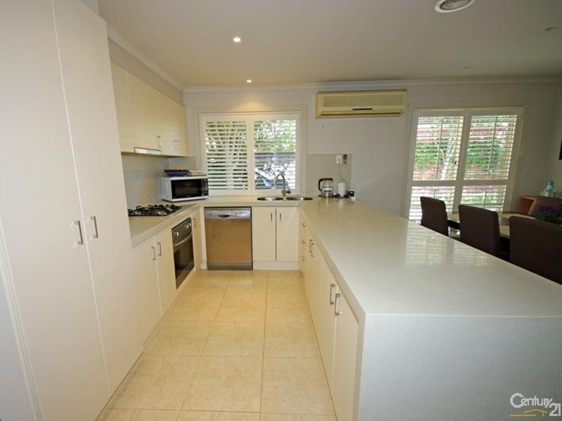 2/19  Kershaw Street, Bentleigh East VIC 3165