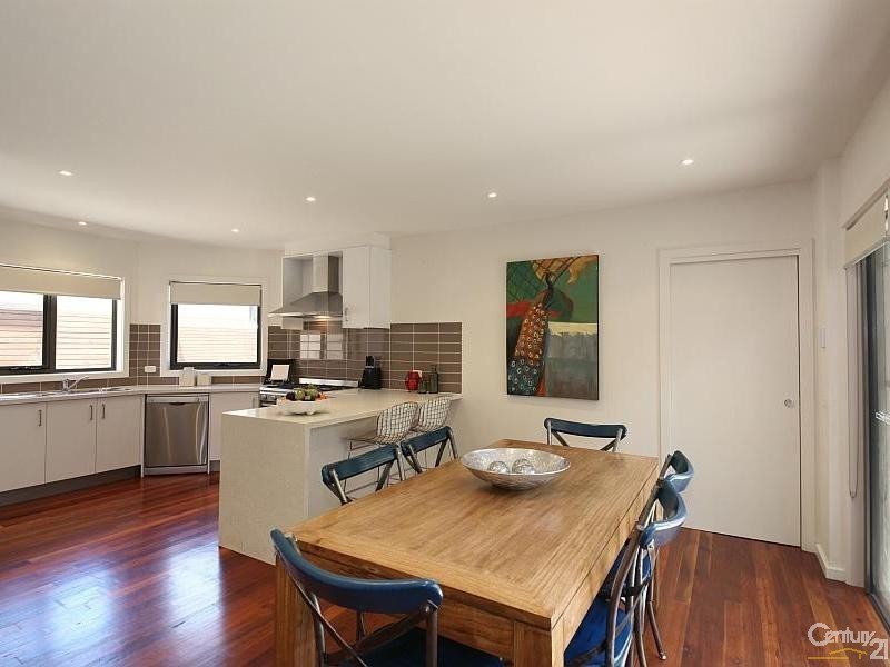 1/63 Victor Road, Bentleigh East VIC 3165