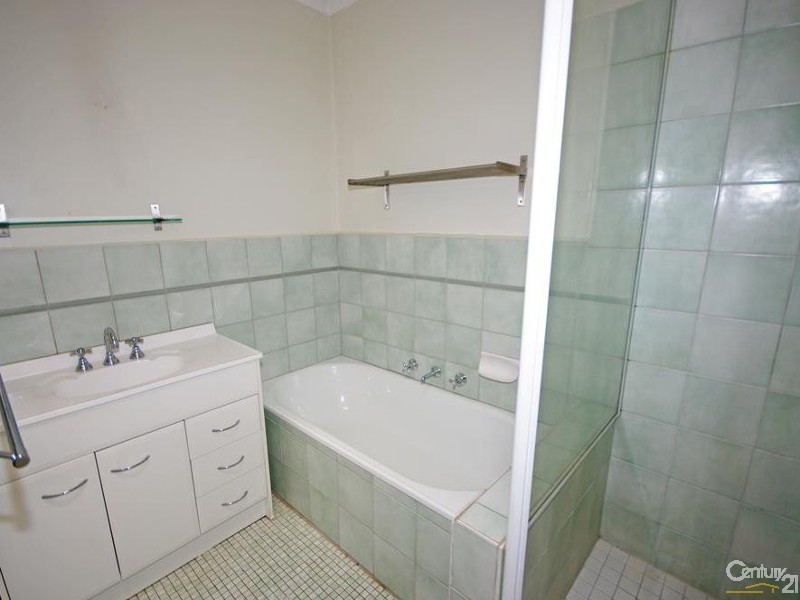 2/9 Argyle Street, Bentleigh East VIC 3165