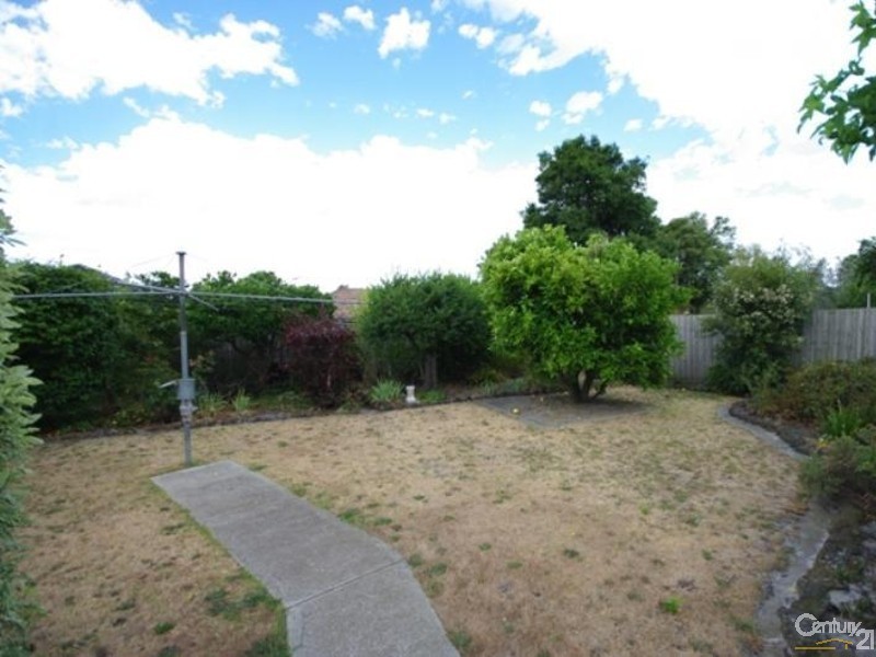 11 Coates Street, Bentleigh VIC 3204