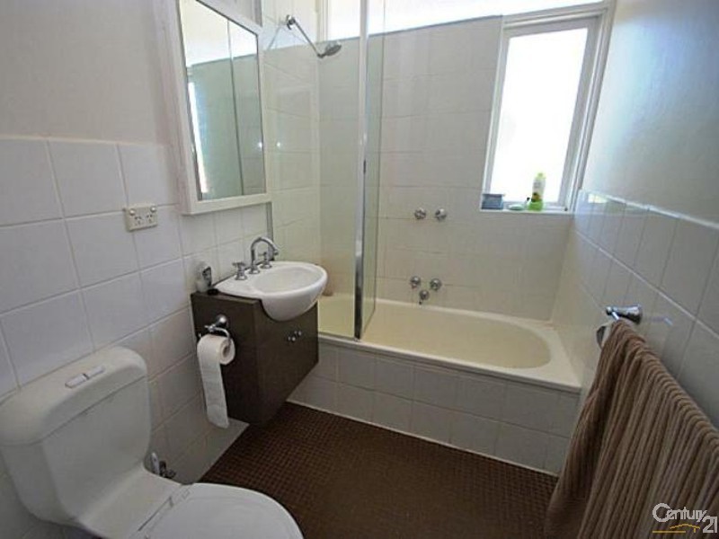 10/282 Barkly Street, Elwood VIC 3184