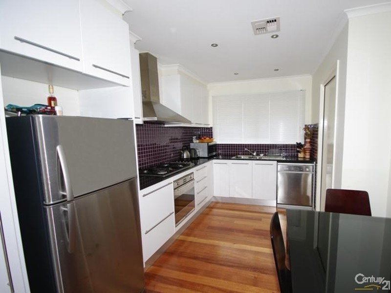 3/39 Coorigil Road, Carnegie VIC 3163