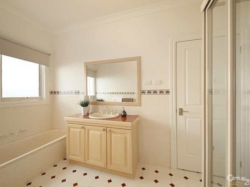 13A Miles Street, Bentleigh VIC 3204