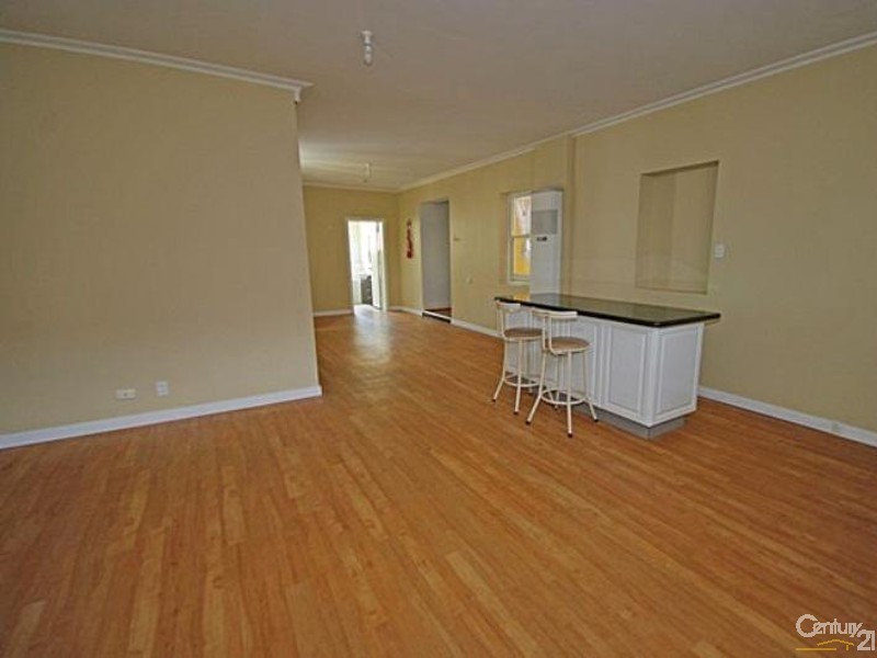 64 Mackie Road, Bentleigh East VIC 3165