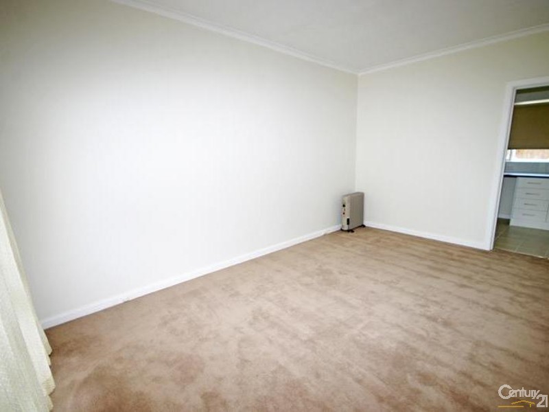 4/99 Neerim Road, Glen Huntly VIC 3163