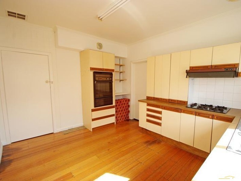 20 Beddoe Avenue, Bentleigh East VIC 3165