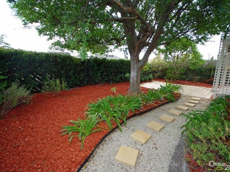 20 Beddoe Avenue, Bentleigh East VIC 3165