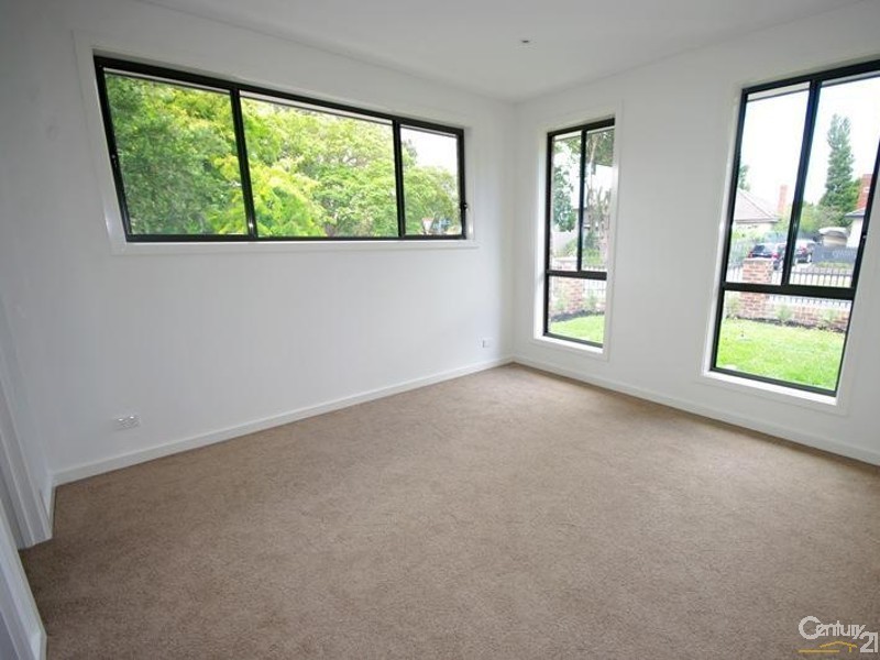 23 Lahona Avenue, Bentleigh East VIC 3165