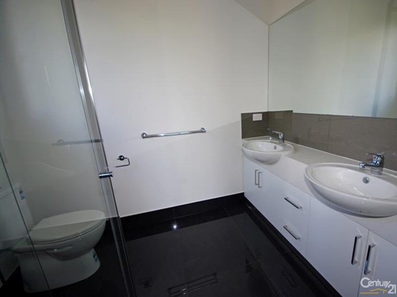 23 Lahona Avenue, Bentleigh East VIC 3165