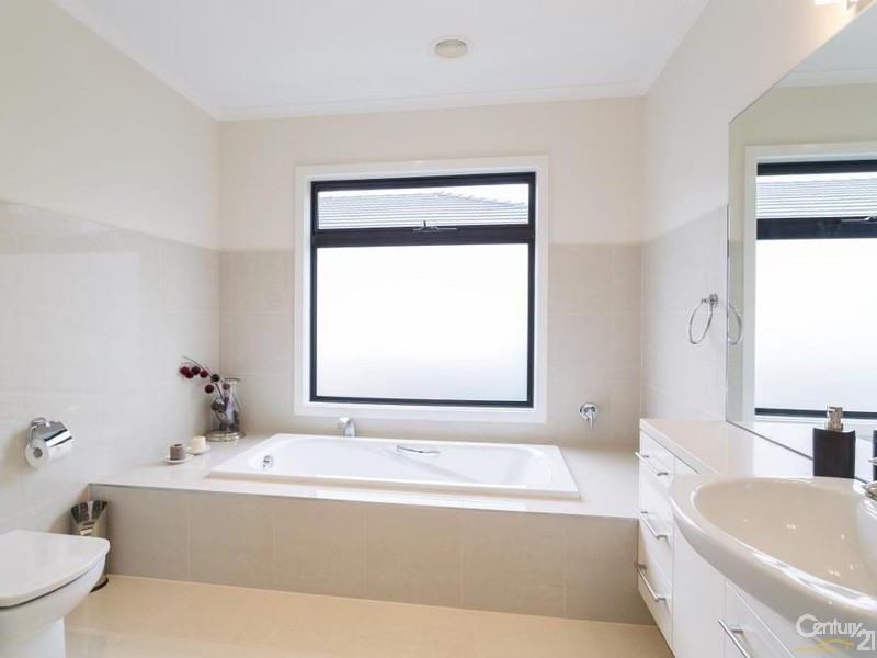 56 Mitchell Street, Bentleigh VIC 3204