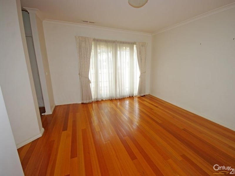 1/12 Bleazby Street, Bentleigh VIC 3204