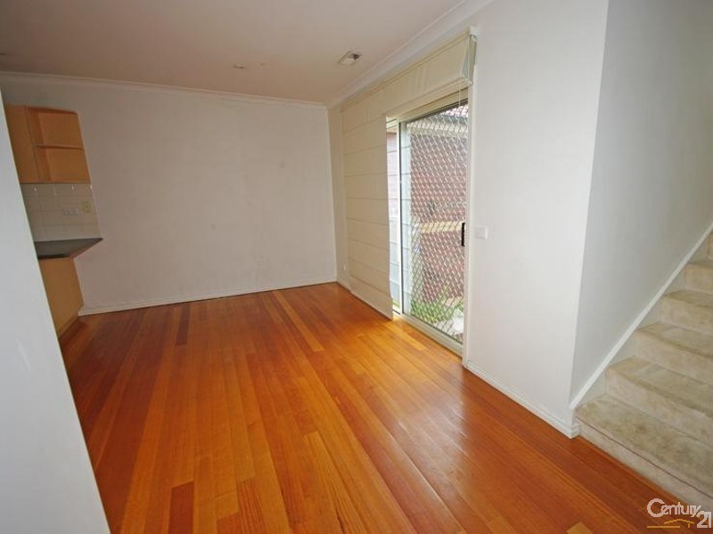 1/12 Bleazby Street, Bentleigh VIC 3204