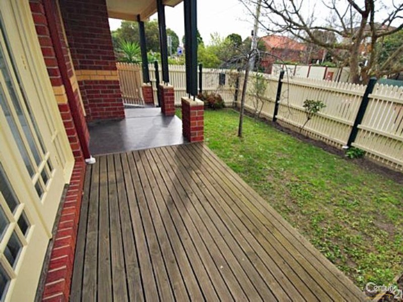 1/12 Bleazby Street, Bentleigh VIC 3204