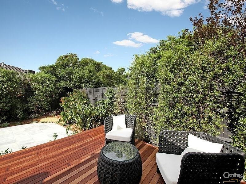 10A Parklands Crescent, Brighton East VIC 3187