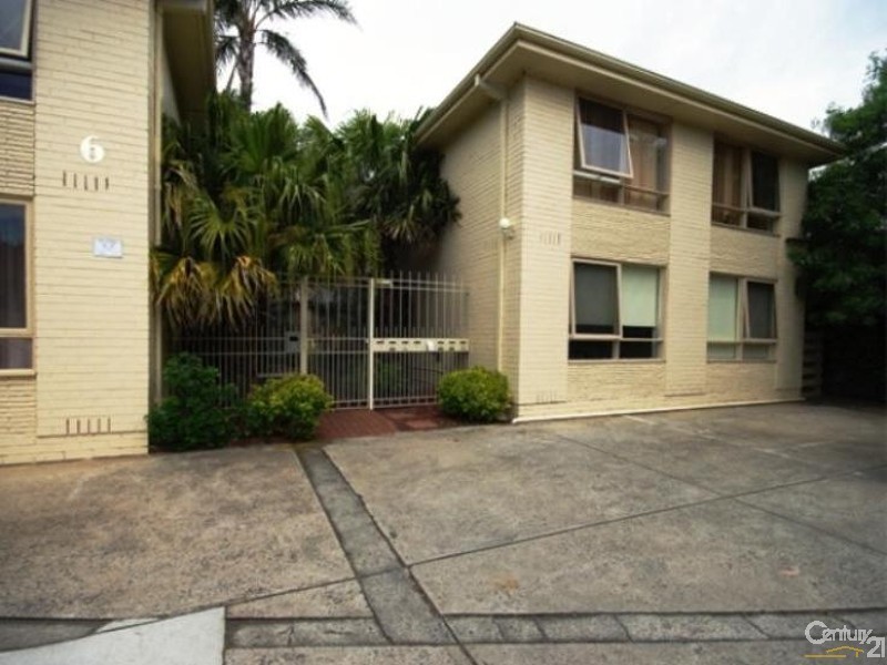 1/6 Brentwood Street, Bentleigh VIC 3204