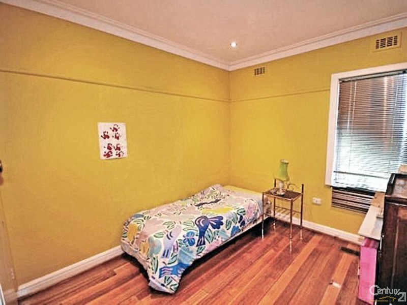 90 Jasper Road, Bentleigh VIC 3204