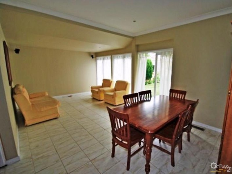 90 Jasper Road, Bentleigh VIC 3204