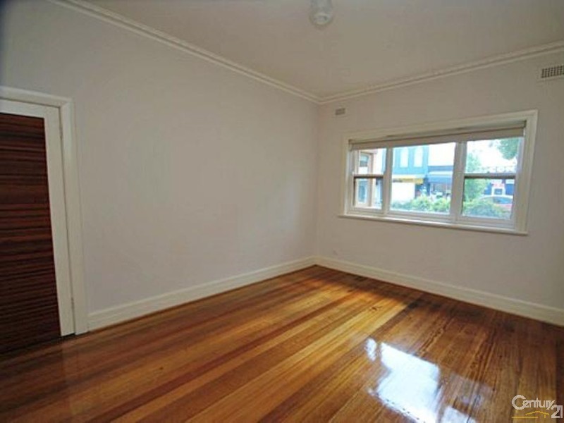 174 McKinnon Road, Mckinnon VIC 3204