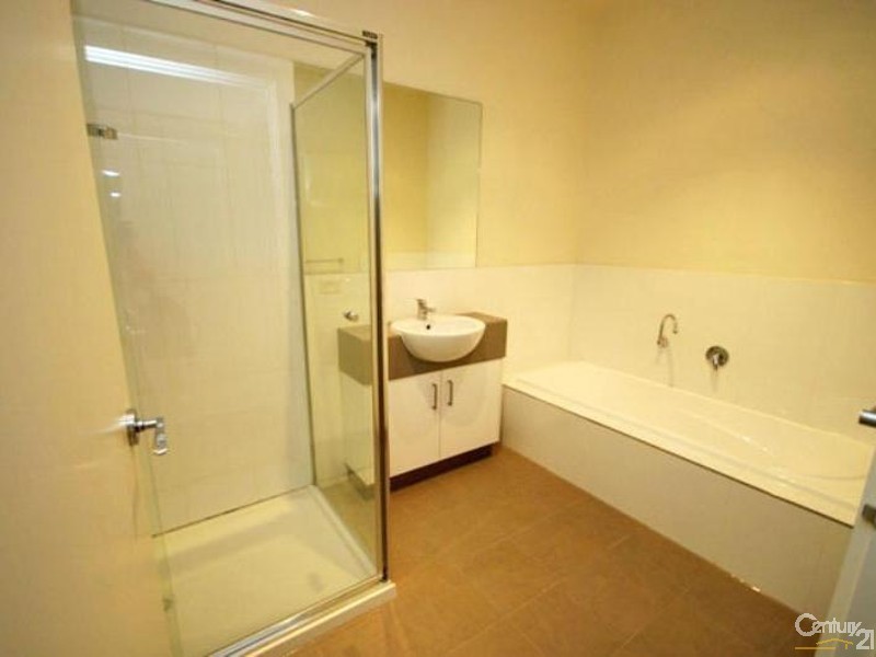 3/63 Victor Road, Bentleigh East VIC 3165