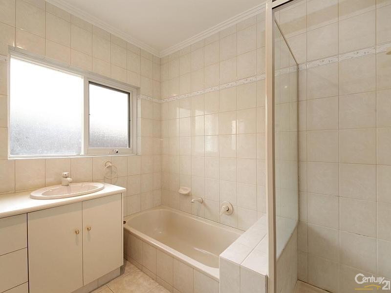 73 Glencairn Avenue, Brighton East VIC 3187