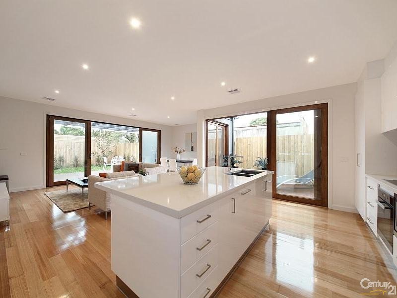 1/15 Dickens Street, Bentleigh VIC 3204