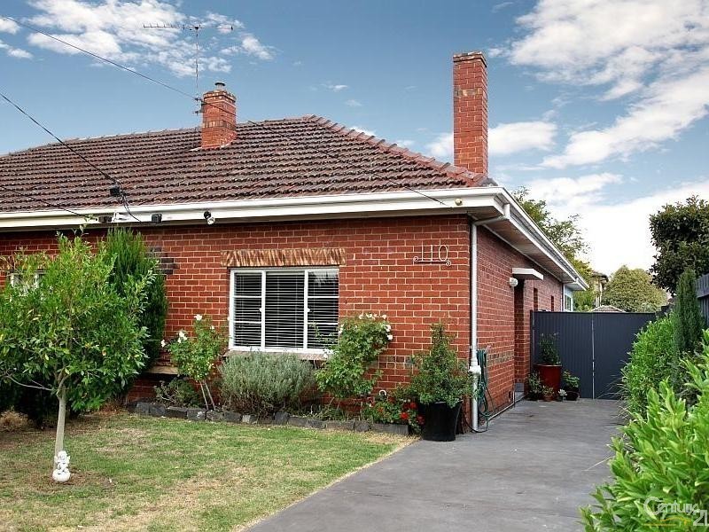 110 McKinnon Road, Mckinnon VIC 3204