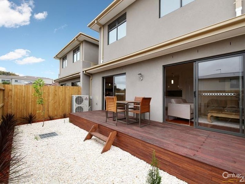 13 St James Avenue, Bentleigh VIC 3204