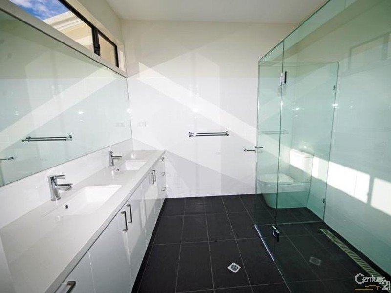 32B Celia Street, Bentleigh East VIC 3165