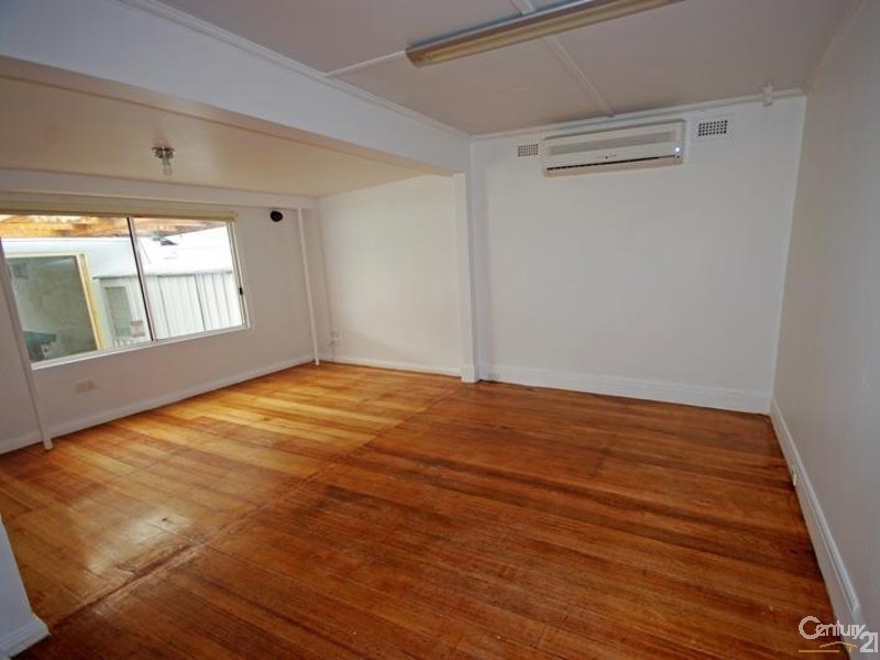6 Selkirk Avenue, Mckinnon VIC 3204