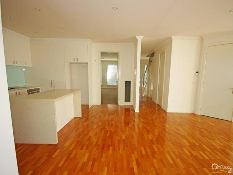 2A Shanahan Crescent, Mckinnon VIC 3204