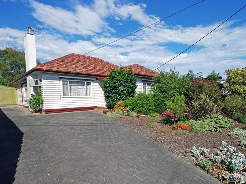 2 Malane Street, Bentleigh East VIC 3165