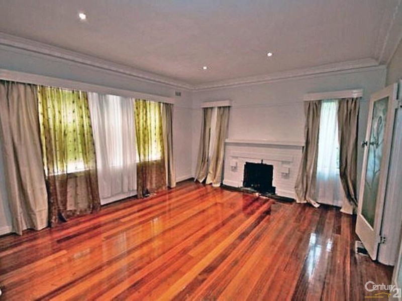 90 Jasper Road, Bentleigh VIC 3204