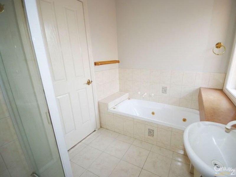 212 Tucker Road, Bentleigh VIC 3204