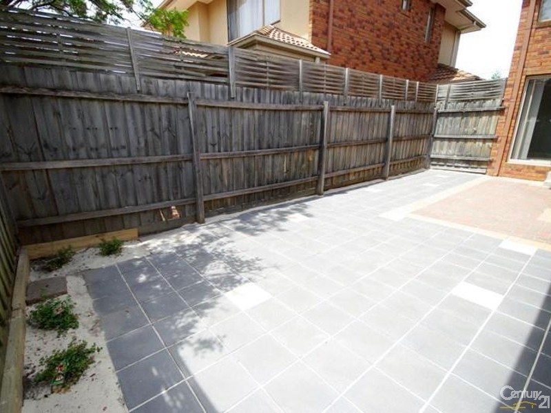 212 Tucker Road, Bentleigh VIC 3204
