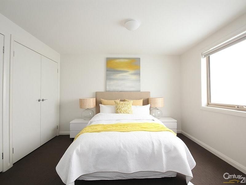 6/18 Bleazby Street, Bentleigh VIC 3204