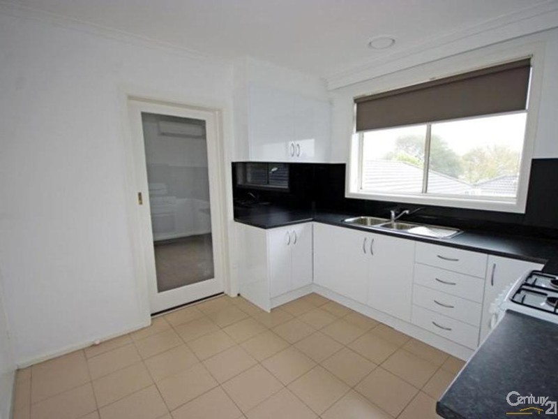 4/13 Gardeners Road, Bentleigh East VIC 3165