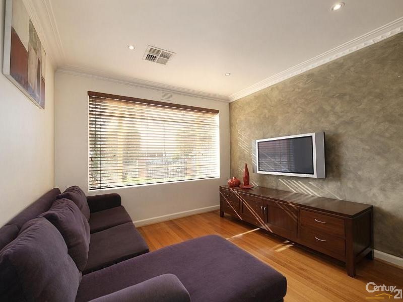 9 Stanley Avenue, Cheltenham VIC 3192