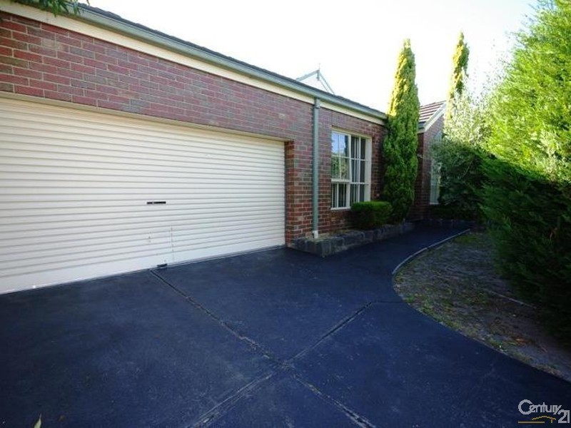 1/4 KATOOMBA STREET, Hampton East VIC 3188